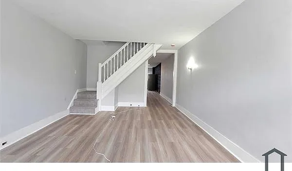 2040 Cecil Ave — Photo 5