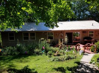 149 Walnut St, Jonesville, MI 49250