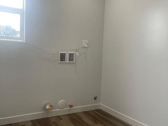 5th image of 6547 N Figueroa St
