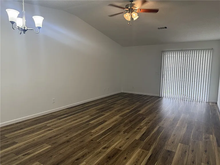 294 Windridge Dr — Photo 13