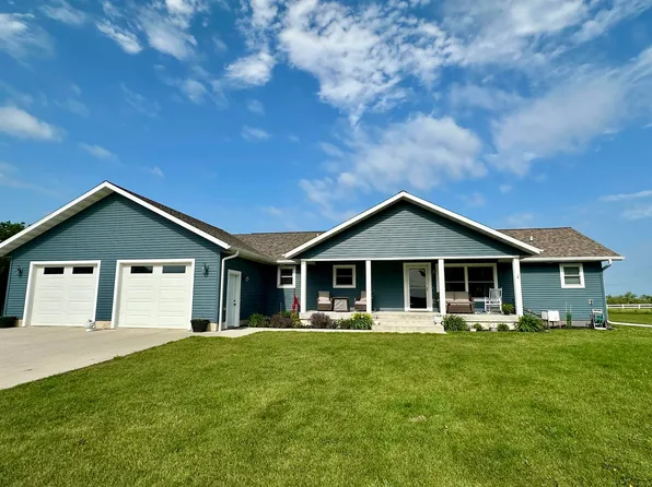 3277 335th Ave, Ruthven, IA 51358