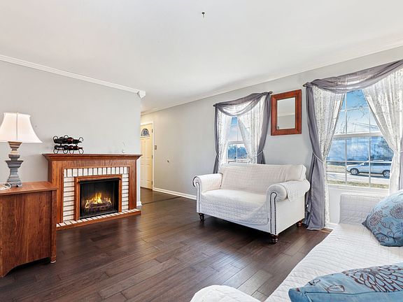 5th image of 20712 S Ellen Ln