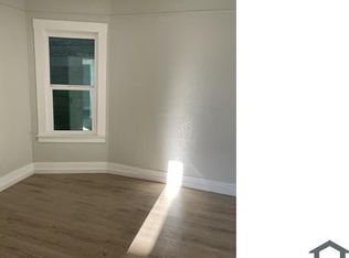 1535 Thomas Ave, San Francisco, CA 94124