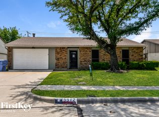 5512 Maple Ln, Rowlett, TX 75089