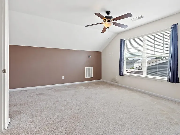 332 Quiet Grove Dr — Photo 28