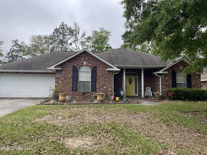 1st image of 14069 Remington Dr