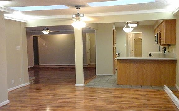 4th image of 5409 Grissom Dr