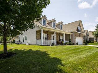 10003 Shetland Ln, Charlotte, NC 28278