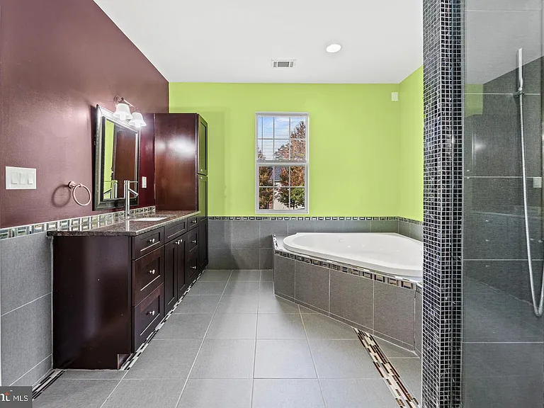 2621 Stenhouse Pl — Photo 17