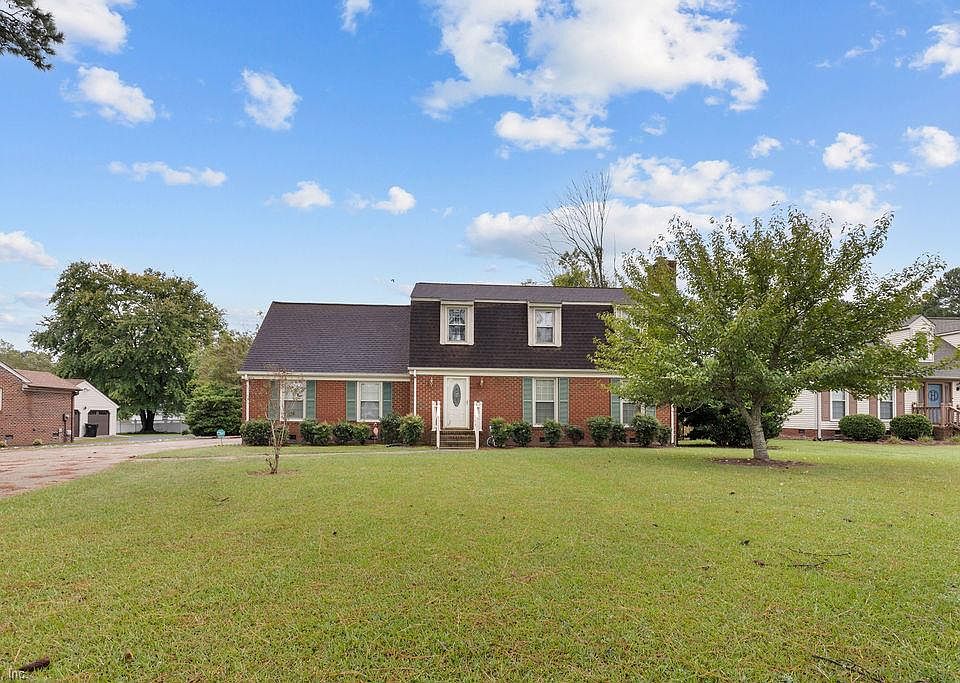 1st image of 505 Fairview Dr
