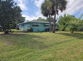 1750 Bikini Ct, Cape Coral, FL 33904