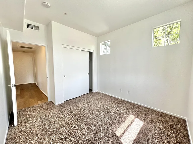 1388 Challis Pl #221-1-1 — Photo 9