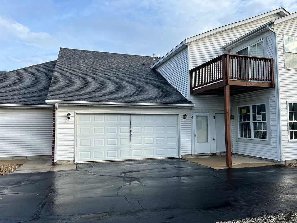 1st image of 10161 Metalmark Ln Unit 3