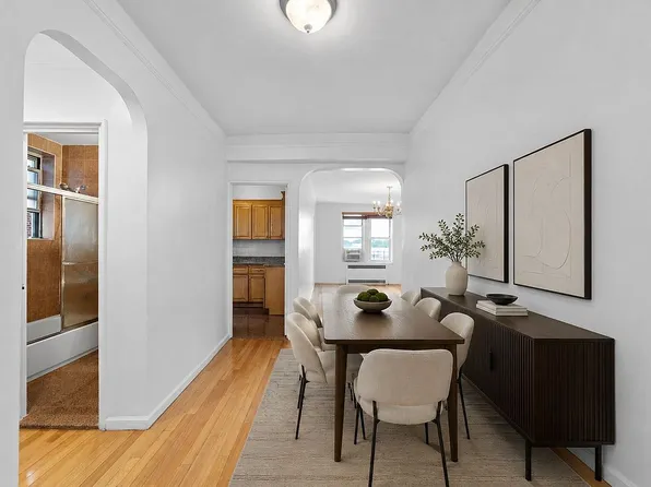 114-06 Queens Blvd #D9, Forest Hills, NY 11375