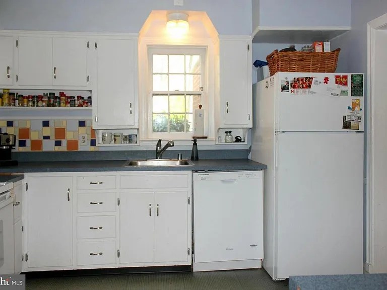 4314 Woodberry St — Photo 8