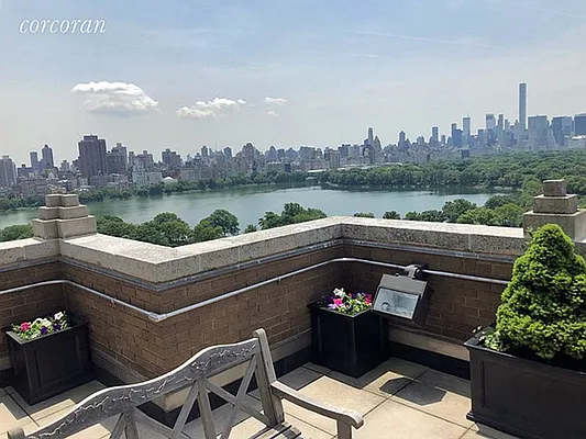 Rented by Corcoran | media 27