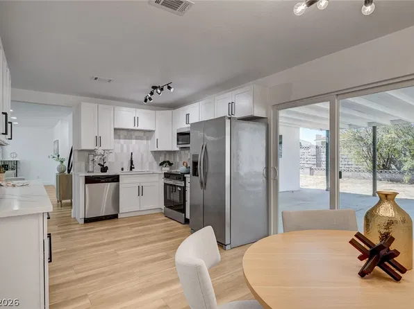 209 Ramsey St, Las Vegas, NV 89107