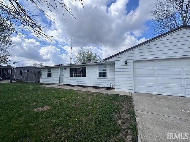 3001 N Westwood Rd — Photo 1