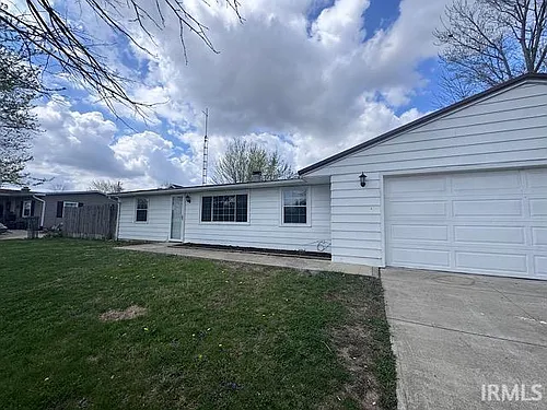 3001 N Westwood Rd Photo 1