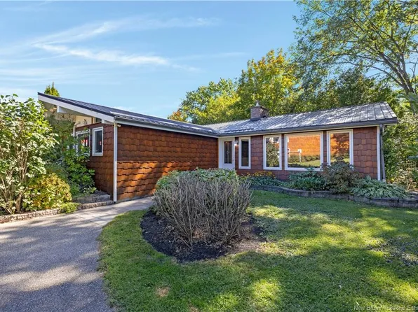 936 Main St #932, Hampton, NB E5N 6E7