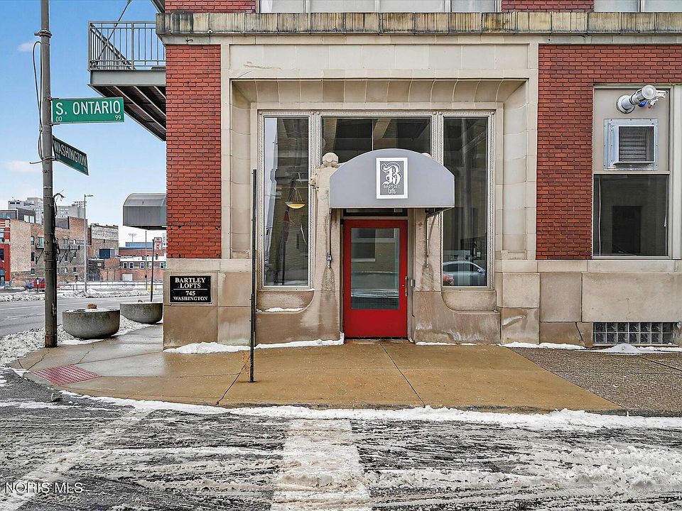 1st image of 745 Washington St APT 305