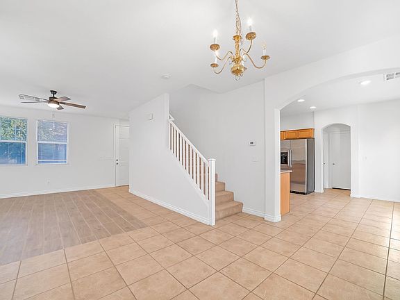 5th image of 5364 Washington Apple St