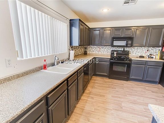 2nd image of 3210 Palio Ave