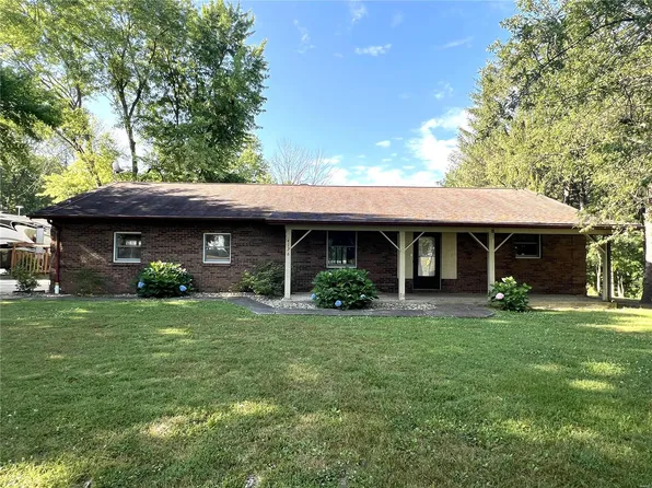 4726 Airport Rd, Damiansville, IL 62215