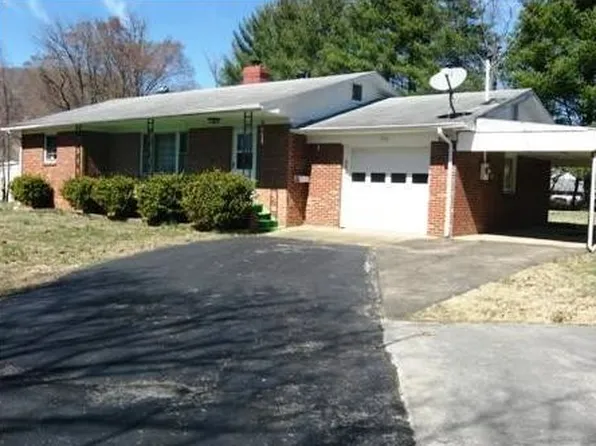 110 Lewis Ln, Erwin, TN 37650