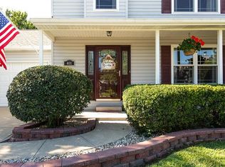 401 Ring Of Kerry Dr, Belleville, IL