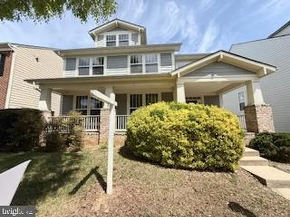 1405 Saunders Dr, Fredericksburg, VA 22401