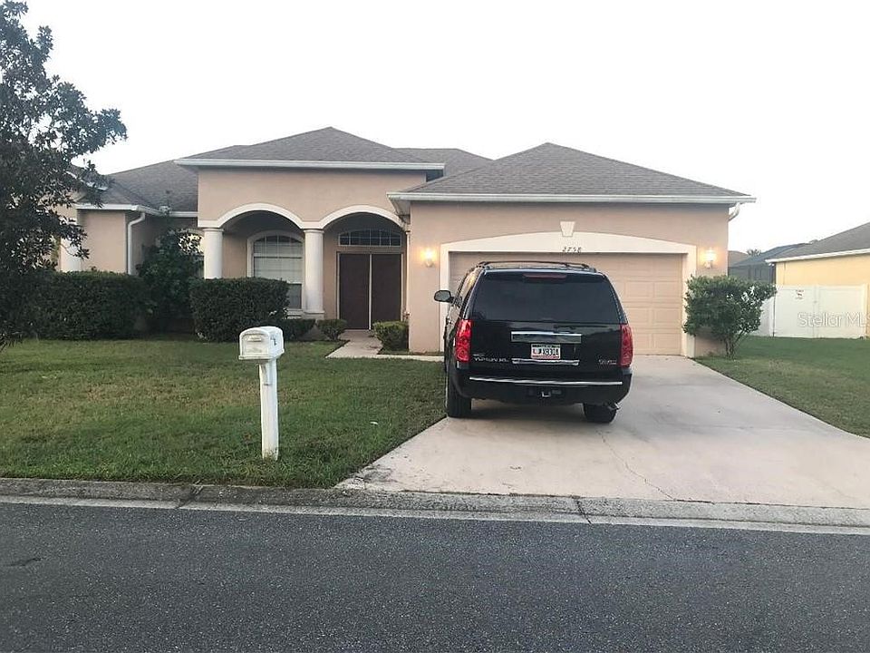 2nd image of 2758 Berkford Cir