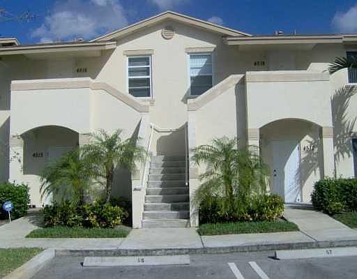 1st image of 4516 Oak Terrace Dr