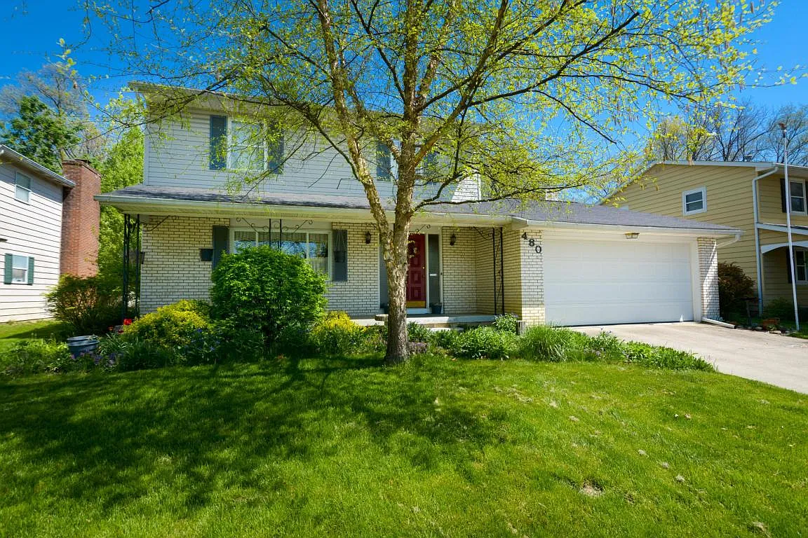 480 Rutherford Ave photo 1