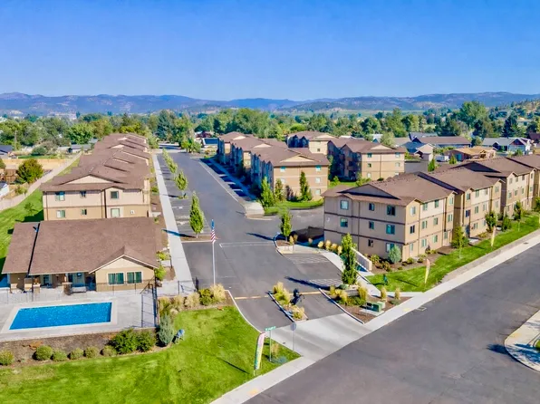 Wild Horse Mesa Apartments