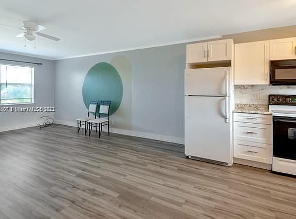 5th image of 550 SE 2nd Ave APT G23