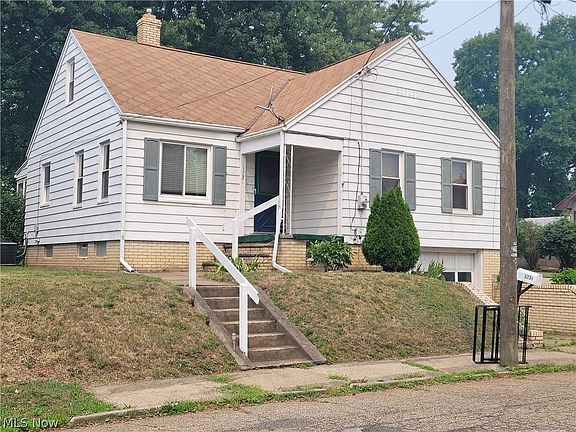 5th image of 1231 Homedale Ave NW