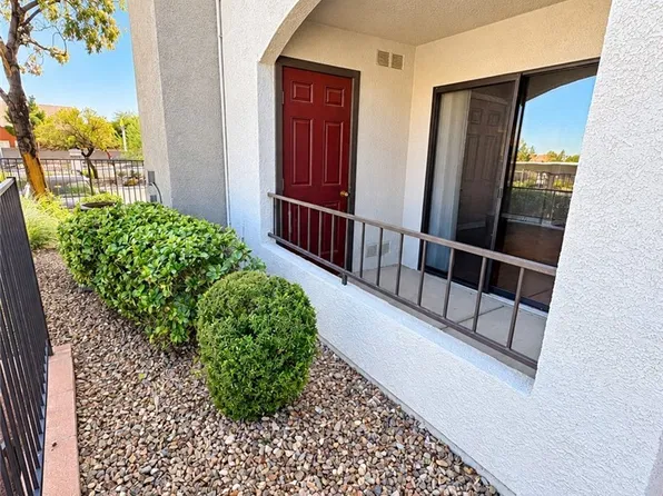 950 Seven Hills Dr APT 811, Henderson, NV 89052