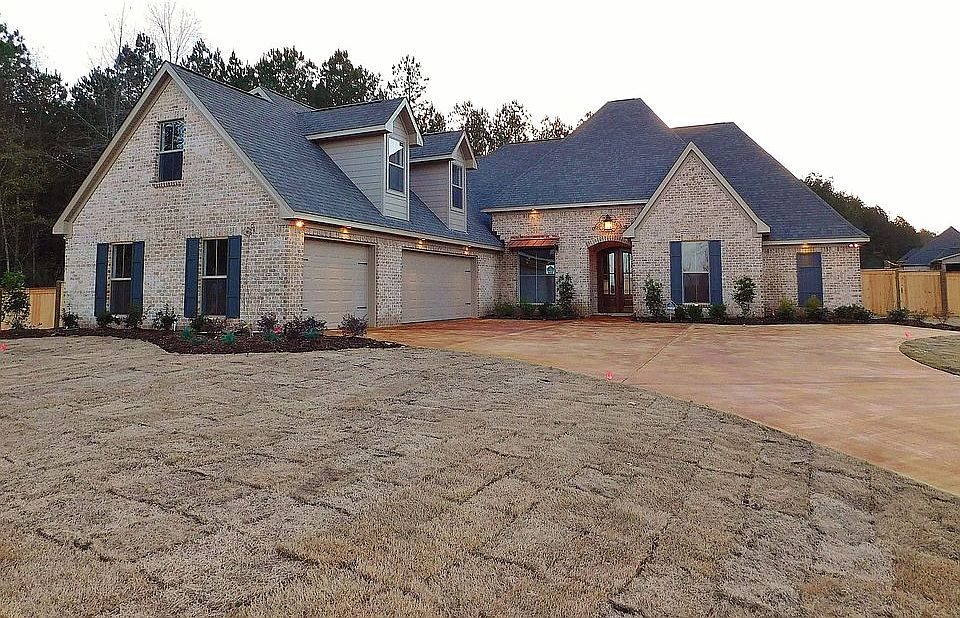 1st image of 1002 Tulipwood Dr