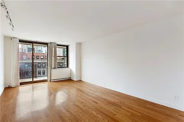 Rented by The Hollingsworth Group