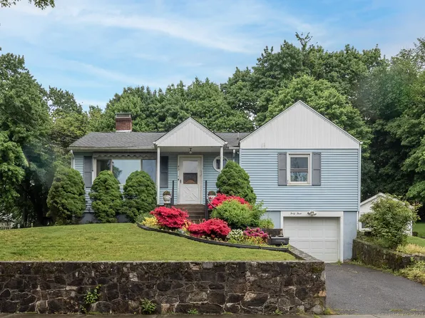 43 Jefferson Avenue, Danbury, CT 06810