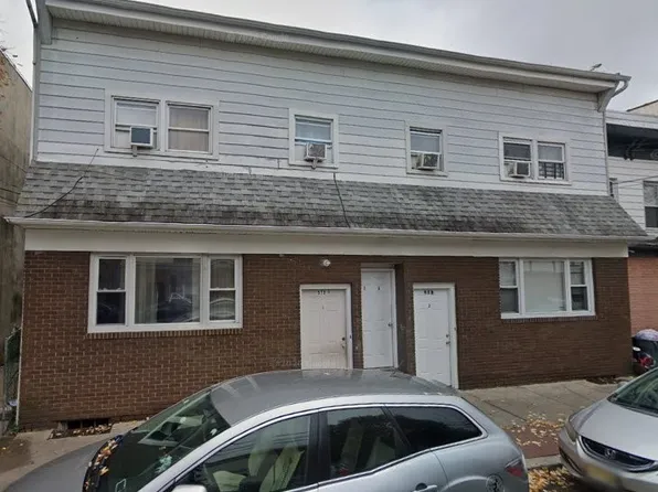 573 Roosevelt Ave, Carteret, NJ 07008