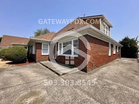4464 SE Milwaukie Ave — Photo 2