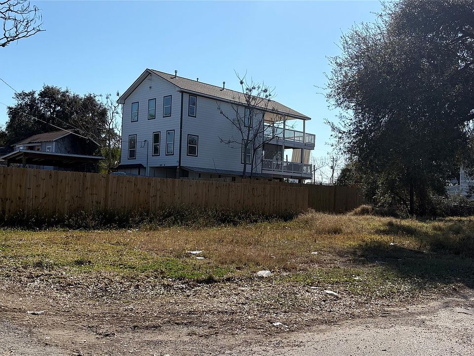 1st image of 1401 34th St Lot 7