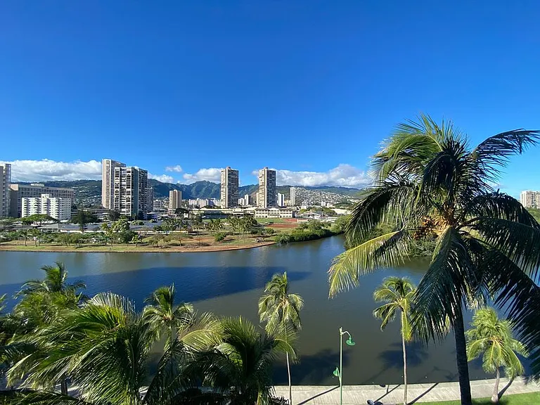2211 Ala Wai Blvd — Photo 14