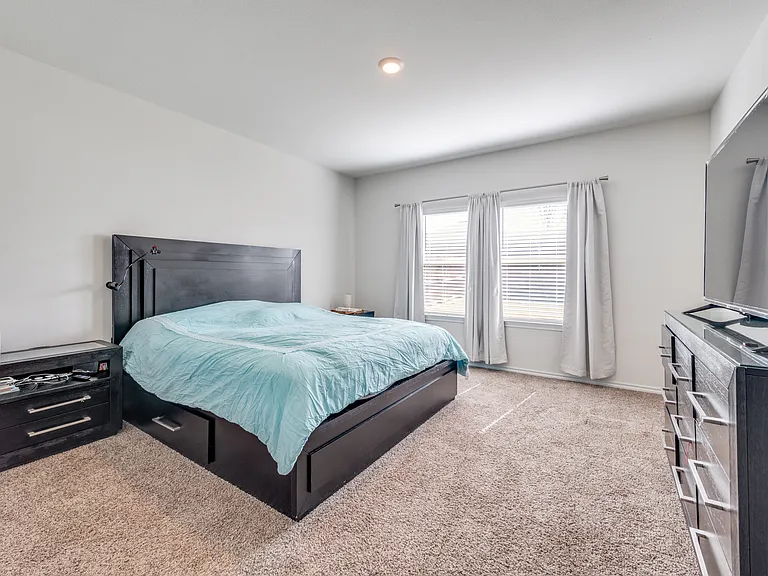 808 Fueller Dr — Photo 13