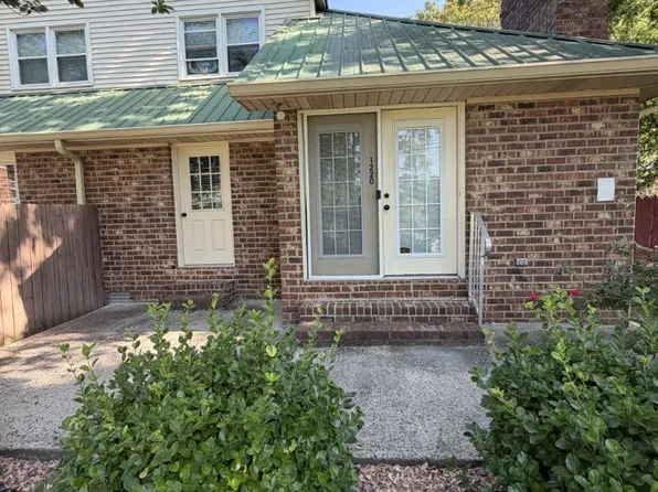 1220 Hamilton Dr, Murfreesboro, TN 37129