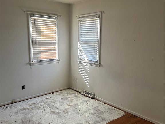 4th image of 8520 Ava Dr