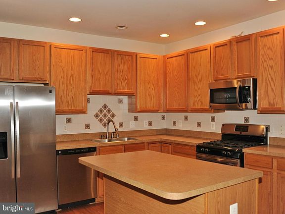 4th image of 6579 McKenna Way