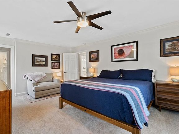 4th image of 3304 Saint Catherines Way